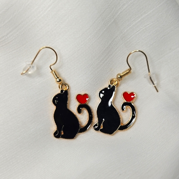 Black Cat Earrings with Red Heart - Picture 2 of 3